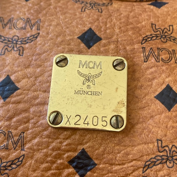 MCM Duffle Travel Bag Final offer - Picture 13 of 17